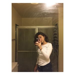 Meet your Posher, Desirae